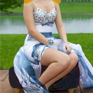 Jovani High Low Blue White - Size 6